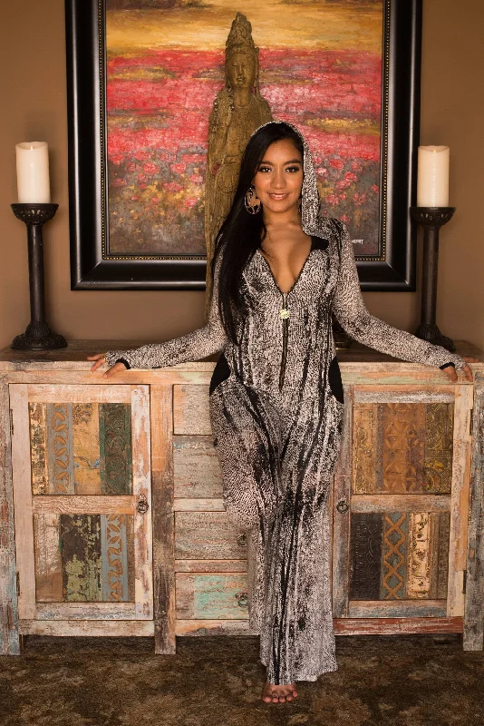 Gray Snakeskin Print